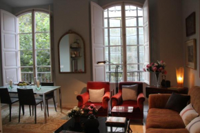  Luxurious 2 bedroom flat in a historic building  Севилья